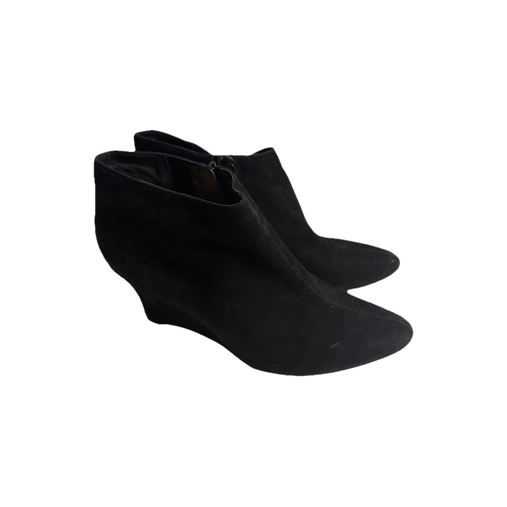 Cole Haan booties black suede size 10B 3 inch heel ankle boot D42570